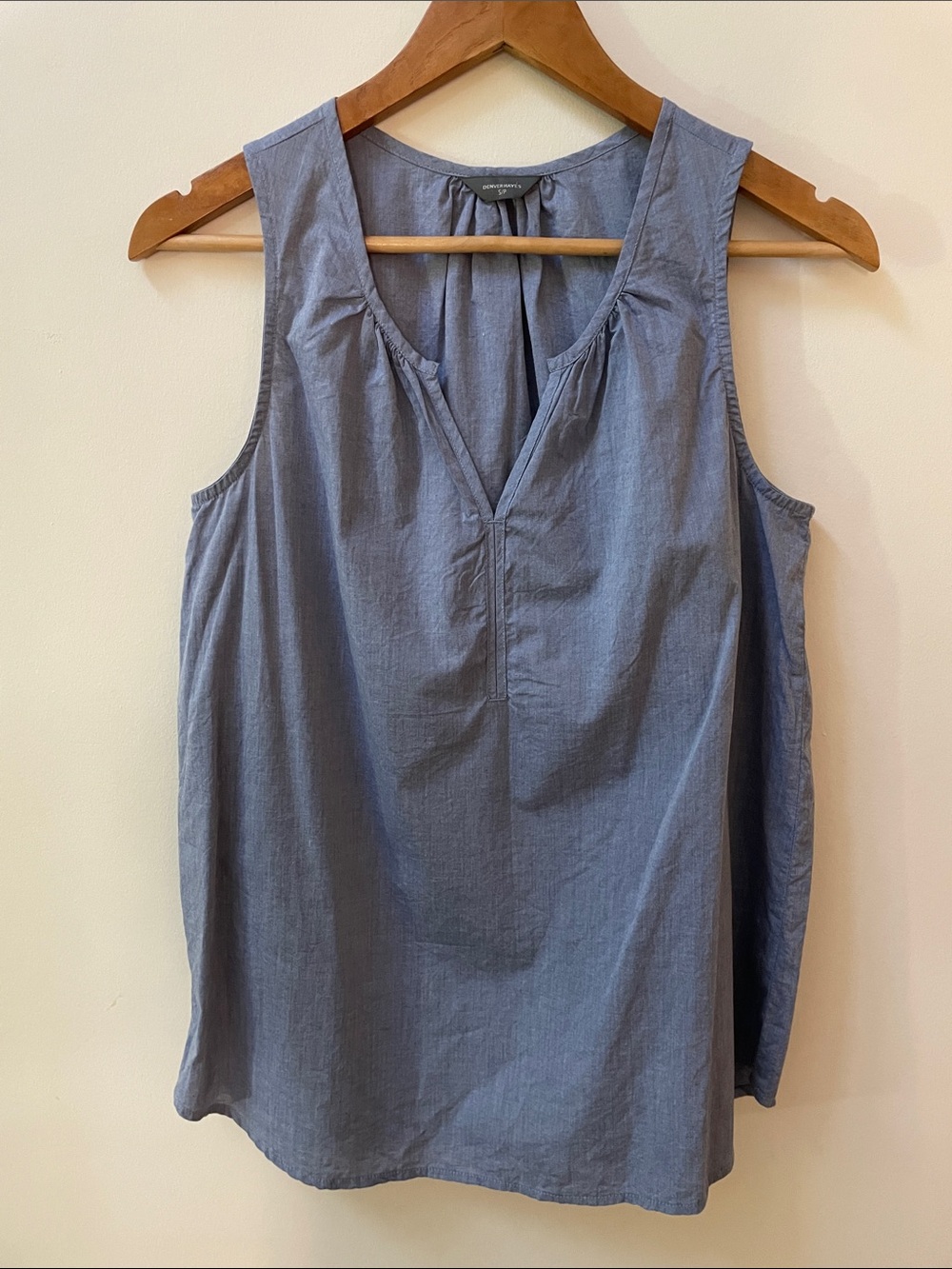 Denver Hayes Sleeveless V-Neck Blouse in Blue Gray